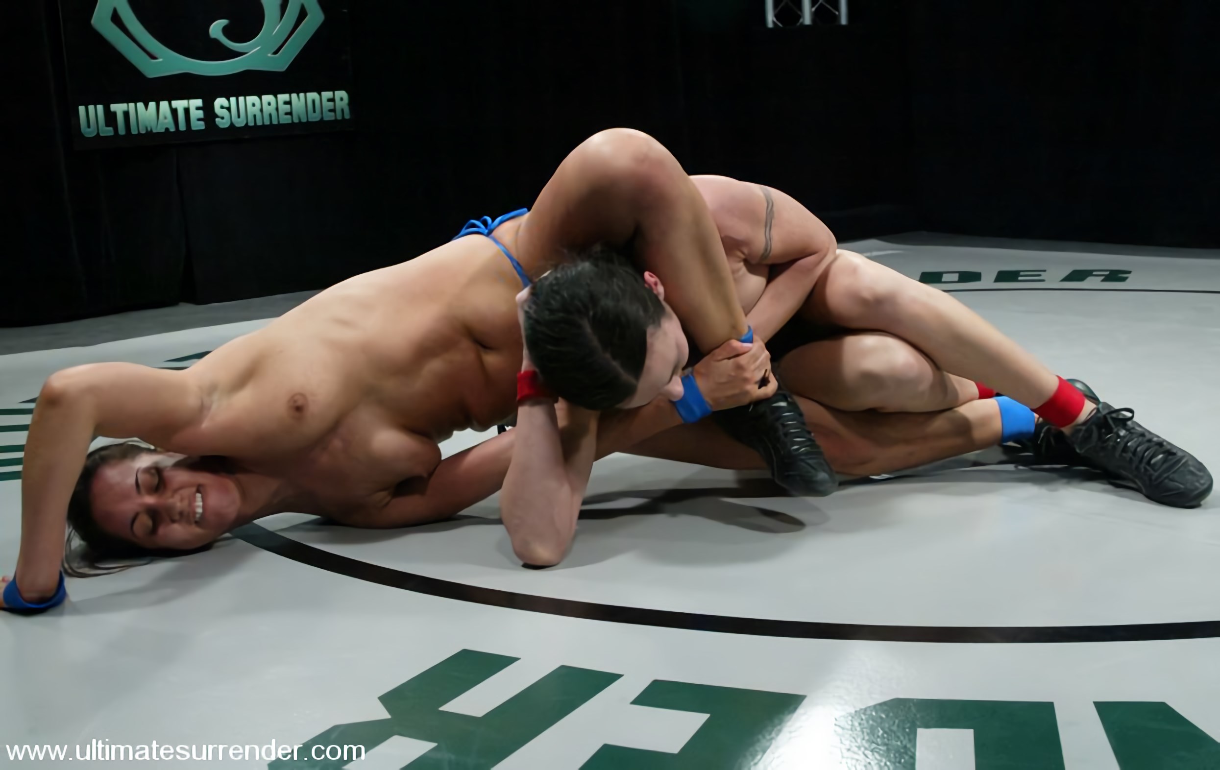Kink '体操選手(1-2)女神(8-4)' 主演 Wenona (写真 7)
