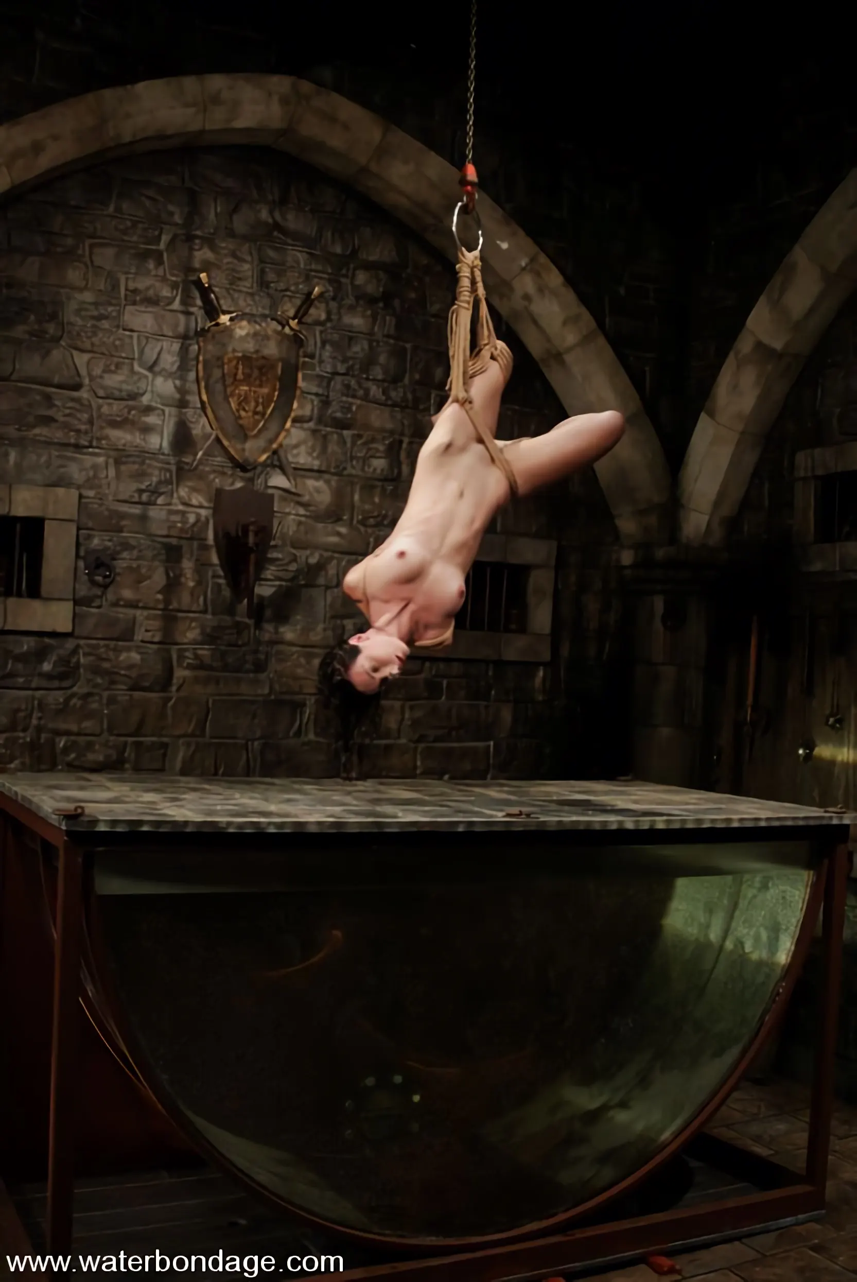 Kink 'Wenona' starring Wenona (Photo 9)