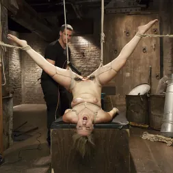 Winnie Rider in 'Kink' Busty Soccer Mom Gets Molested (Thumbnail 9)