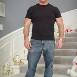 Yasmine de Leon in 'Kink' Bitch Hotel Manager Gets What She Deserves, The Gangbang of Her Dreams (Thumbnail 11)