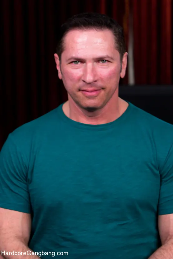 Kink 'Slut girlfriend gets all holes filled and fucked!' starring Yasmine de Leon (Photo 5)