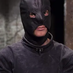 Yhivi に Yhiviのトラブル (写真 12) Yhivi に 'Kink' Yhiviのトラブル (サムネイル 12)