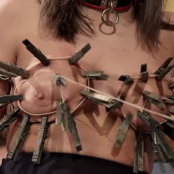 Zoe Parker en 'Kink' La violación anal de Abella por los errores de New Meat (Miniatura 5)