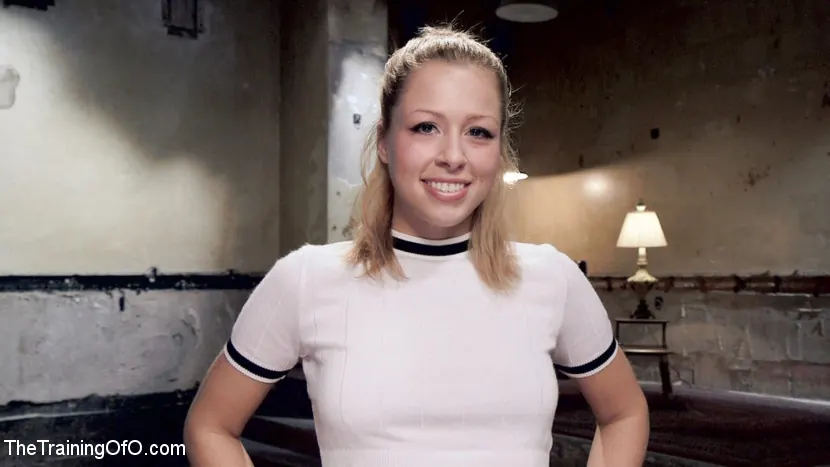 Kink 'Reseña de Zoey Anal' protagonizando Zoey Monroe (foto 12)